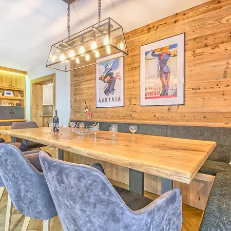 Antonia - By Alpen 滨湖采尔