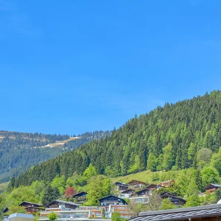 Antonia - By Alpen *